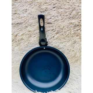 amaze frypan gz 22 all black 22cm