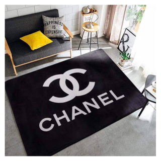 Center Rug Medium